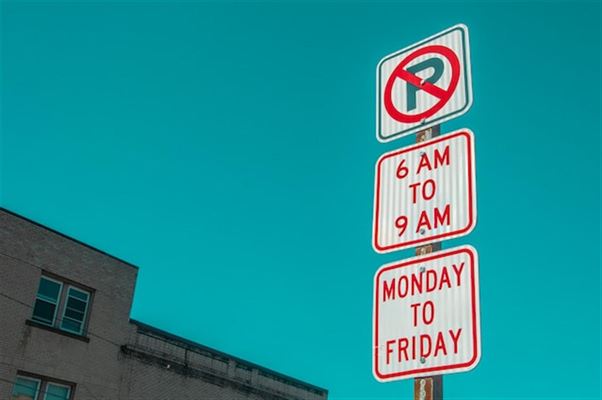 Alt Du Behøver At Vide Om Parkerings skilte