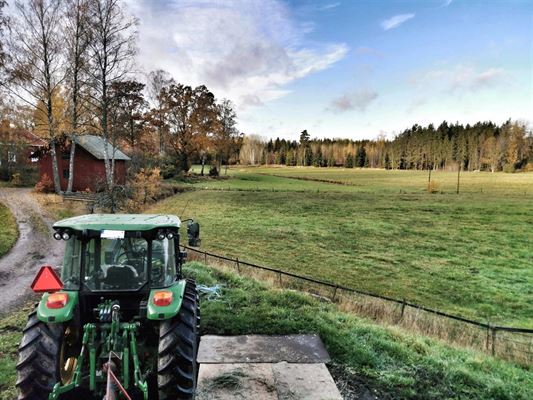 Traktoren – En uundværlig maskine i landbruget